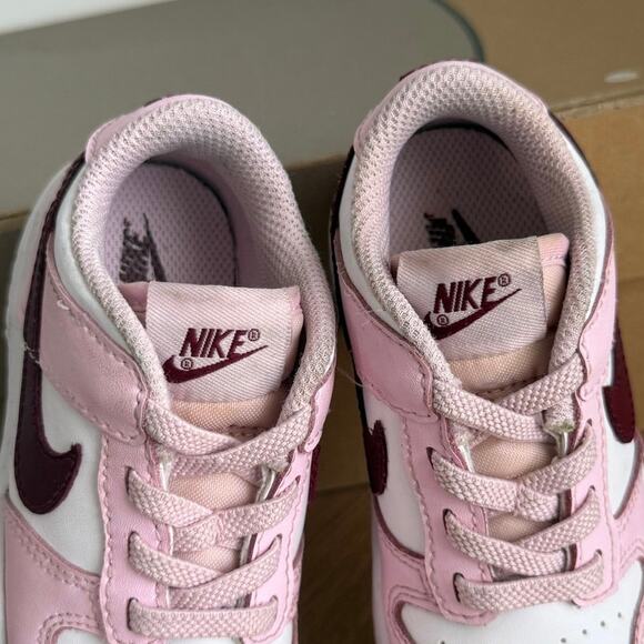 Nike Dunk Low ‘Valentine’s Day’ Toddler Sneakers - SZ 7 C - Picture 6 of 11